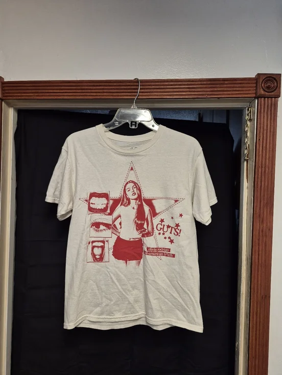 Olivia Rodrigo "Guts" Graphic Tee - White & Red - Picture 2 of 7